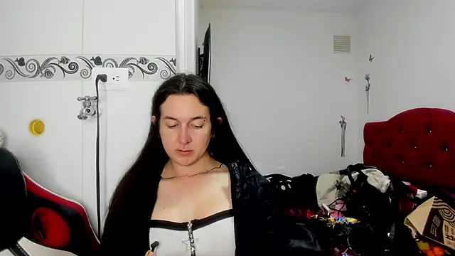 Sweet-Suck69 online show from 07/13/26, 12:43