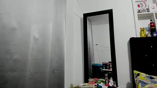 Sweet-Suck69 online show from 03/03/26, 04:19