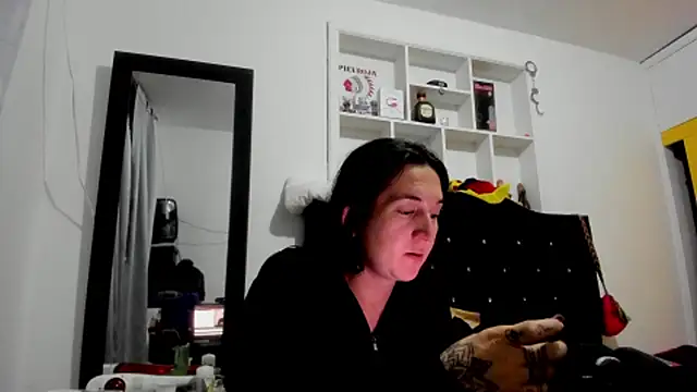 Sweet-Suck69 online show from 02/23/26, 03:52