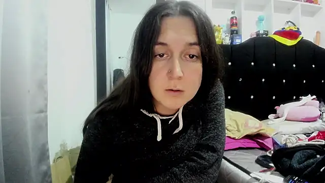 Sweet-Suck69 online show from 03/19/26, 04:23