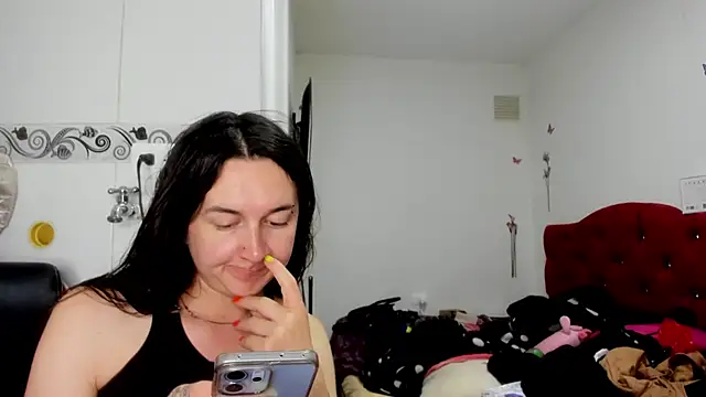 Sweet-Suck69 online show from 07/09/26, 07:53