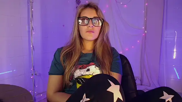 Giia paiige18 online show from 12/02/25, 01:17