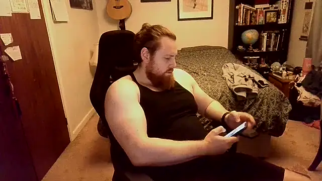 Hairy Guy30 online show from 11/18/25, 05:27