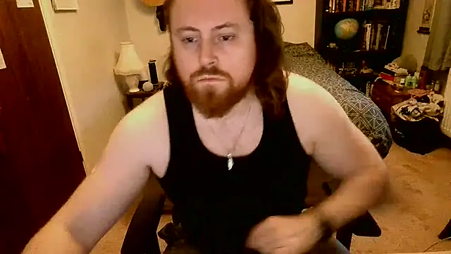 Snapshot of Hairy_Guy30 chatting on 09/22/25, 06:14 Hairy Guy30 online show from 09/22/25, 06:14