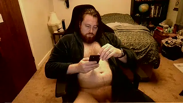 Snapshot of Hairy_Guy30 chatting on 09/17/25, 10:12 Hairy Guy30 online show from 09/17/25, 10:12