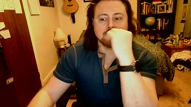 Snapshot of Hairy_Guy30 chatting on 03/10/25, 11:06 Hairy Guy30 online show from 03/10/25, 11:06