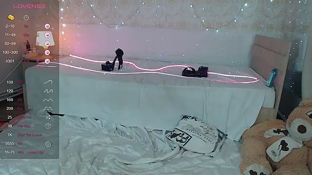 Alice here online show from 02/27/25, 11:15