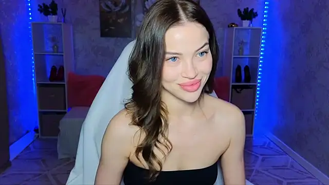 EmmyMills online show from 05/21/26, 09:56
