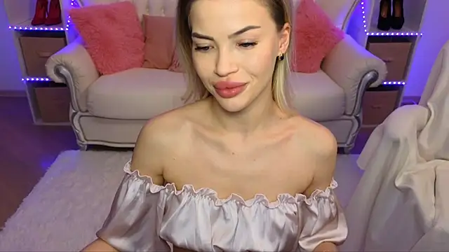 EmmyMills online show from 11/20/25, 11:47