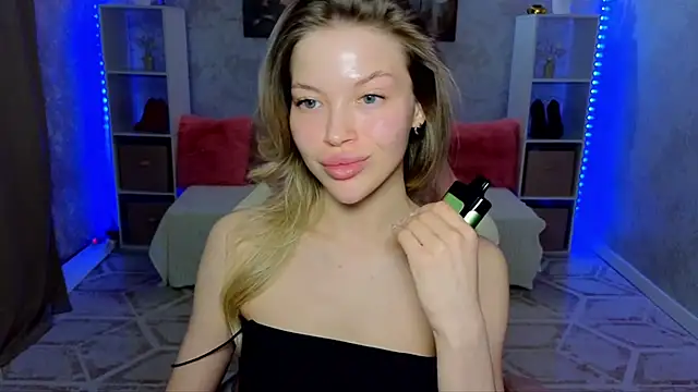 EmmyMills online show from 04/04/26, 07:31