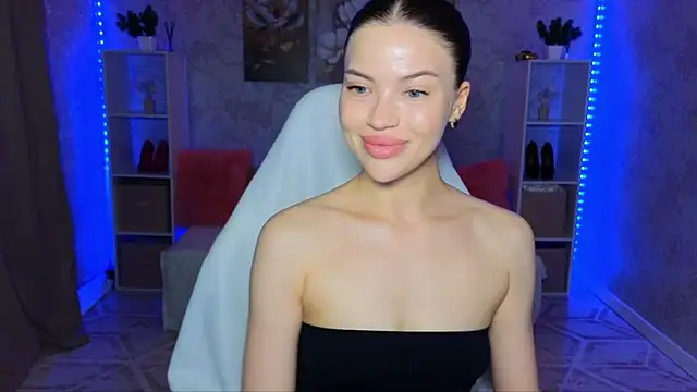 EmmyMills online show from 05/20/26, 09:12