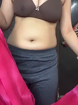 Cute-Russian online show from 12/22/25, 04:45