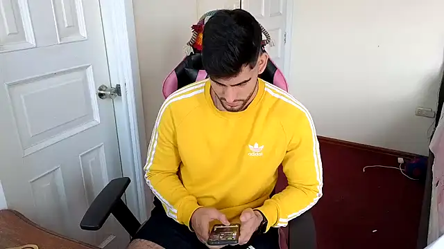 Jackyrose online show from 12/20/25, 09:17