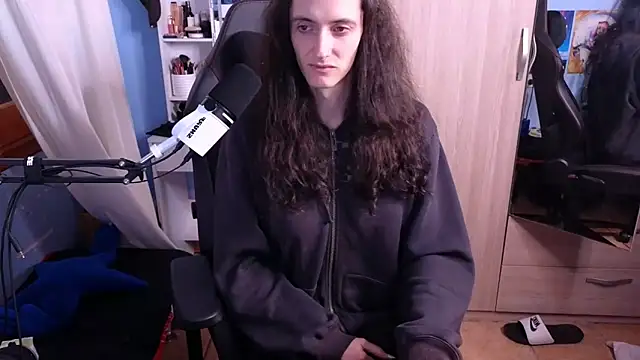 MemiKouki online show from 01/27/25, 05:37