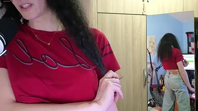 MemiKouki online show from 03/24/26, 05:35