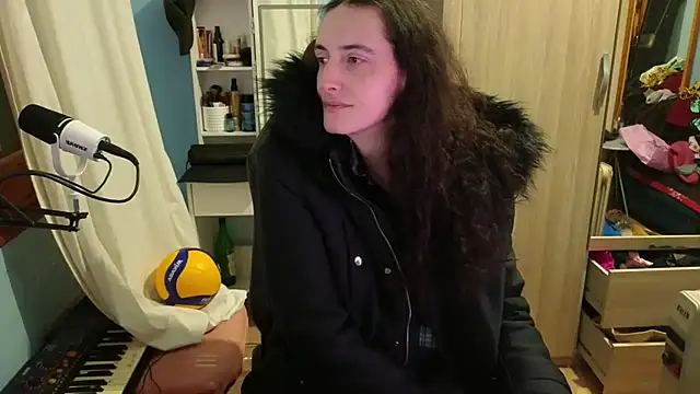 MemiKouki online show from 01/10/26, 06:25