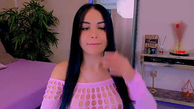 MichelleReys online show from 12/18/25, 08:45