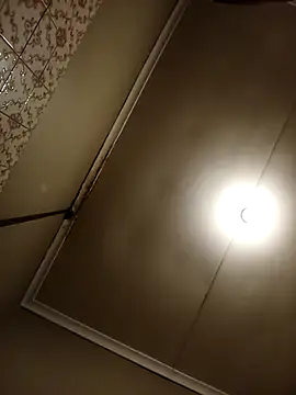 mloghyfsa online show from 12/20/25, 05:16