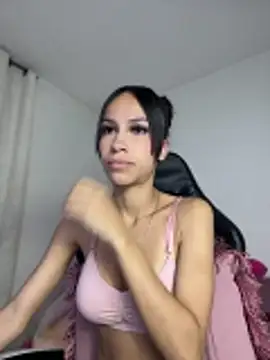 Miaa love6969 online show from 06/19/26, 12:38