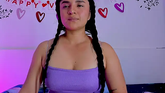 ayheleensexygirl1 online show from 02/18/26, 09:22