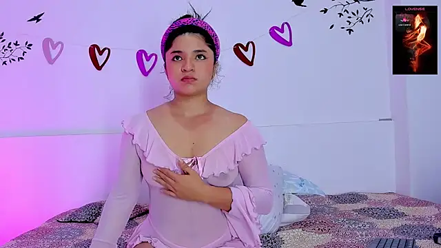 ayheleensexygirl1 online show from 04/03/26, 03:13
