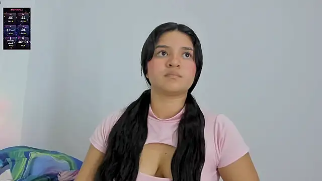 Snapshot of ayheleensexygirl1 chatting on 10/30/25, 07:44 ayheleensexygirl1 online show from 10/30/25, 07:44