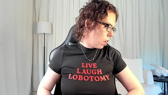 SaraDesirexo online show from 05/07/26, 12:41