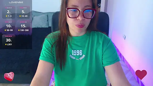 SharonR1 online show from 05/29/26, 11:00