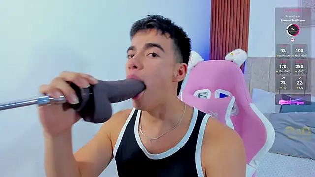 its liam18 online show from 10/26/25, 01:39