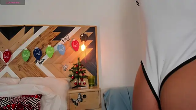 Kathaleiya Ozz online show from 12/04/25, 07:57