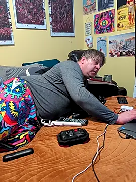 Mic Oxinner online show from 04/28/26, 03:55