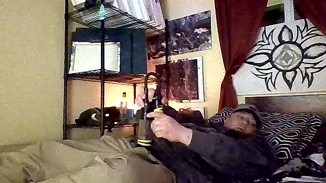 Mic Oxinner online show from 11/22/25, 08:13