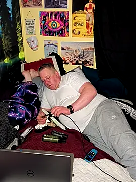Mic Oxinner online show from 05/20/26, 10:56