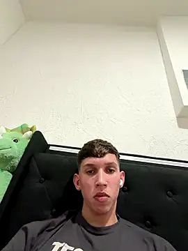 Jose rz online show from 12/14/25, 02:18