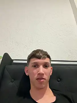 Jose rz online show from 12/20/25, 08:01