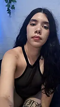 Snapshot of MaddyMendozaxx chatting on 11/06/25, 08:24 MaddyMendozaxx online show from 11/06/25, 08:24