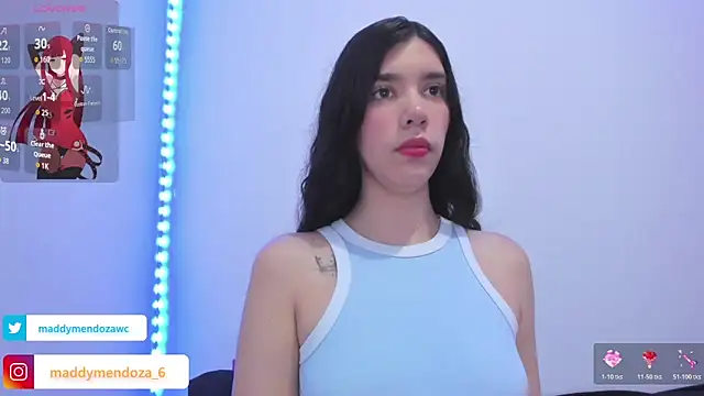 MaddyMendozaxx online show from 12/01/25, 03:02