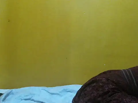 Snapshot of Sweet-pesh chatting on 09/26/25, 05:09 Sweet-pesh online show from 09/26/25, 05:09