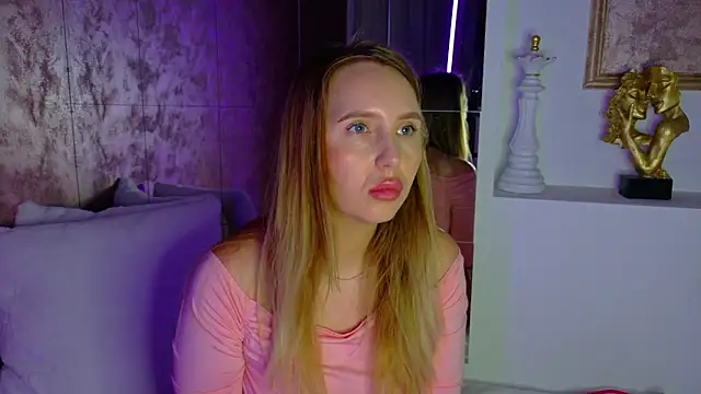 lexy a online show from 12/04/25, 04:55