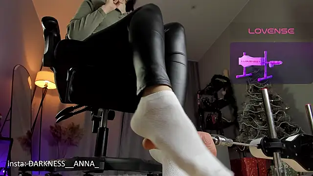 AnnaTrueno online show from 01/11/26, 06:15