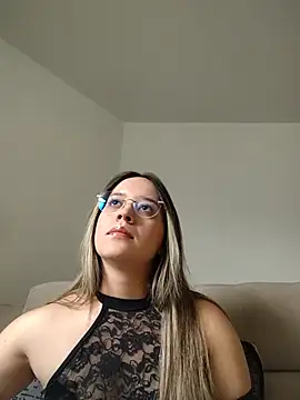 Dani javi online show from 06/15/26, 05:01