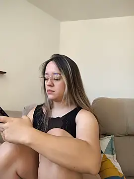 Dani javi online show from 05/24/26, 02:28