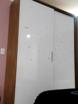 melissa 35  online show from 10/28/25, 01:43