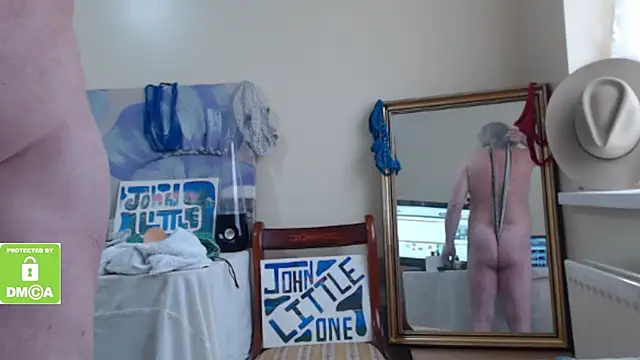 Snapshot of john_little_one1 chatting on 02/21/25, 12:38 john little one1 online show from 02/21/25, 12:38