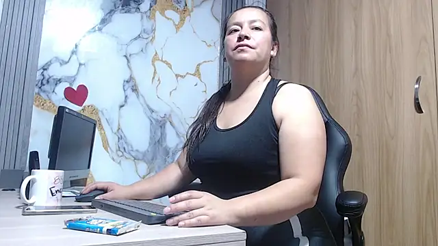 monickhot303av online show from 03/11/26, 04:39