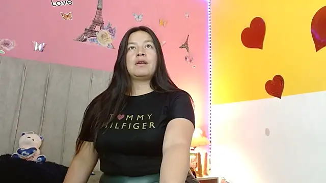 monickhot303av online show from 09/25/25, 03:23