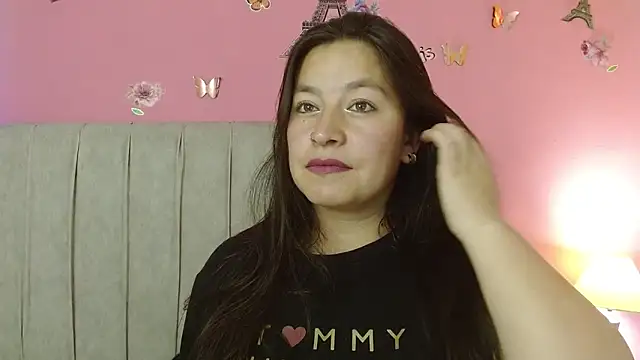 monickhot303av online show from 09/28/25, 03:46