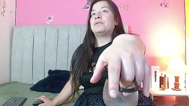 monickhot303av online show from 10/11/25, 03:40