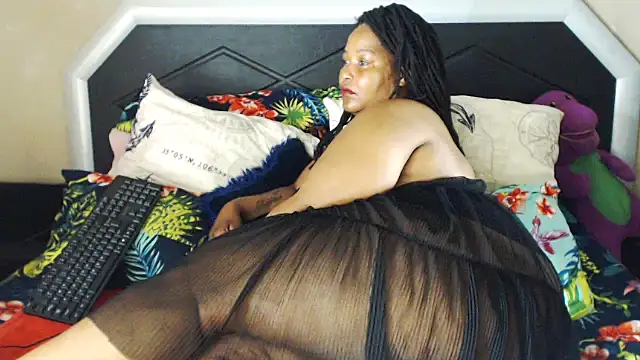 Bulkyyass online show from 12/02/25, 12:00