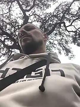 fire menxxx001 online show from 04/23/26, 09:05